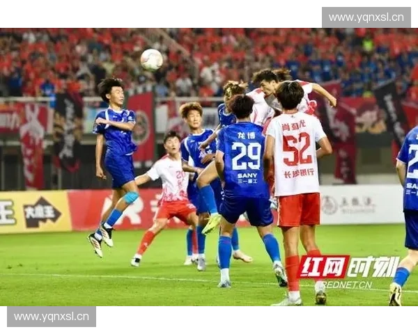 聚焦全球赛场的足球直播盛宴实时解说精彩对决不停歇全程陪伴球迷激情时刻